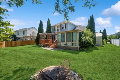 Tiny photo for 14 Buchanan Lane, Streamwood, IL 60107 (MLS # 12448200)