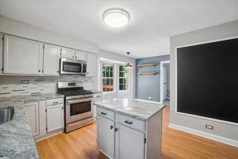 Tiny photo for 14 Buchanan Lane, Streamwood, IL 60107 (MLS # 12448200)
