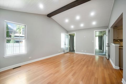 Tiny photo for 14 Buchanan Lane, Streamwood, IL 60107 (MLS # 12448200)