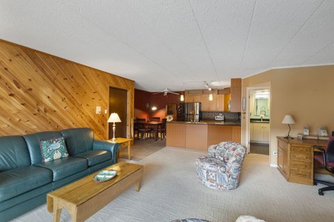 Tiny photo for 437 Cavalier Court #310, Dundee, IL 60118 (MLS # 12714018)