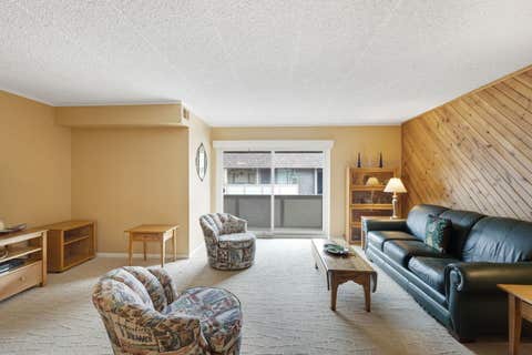Tiny photo for 437 Cavalier Court #310, Dundee, IL 60118 (MLS # 12714018)