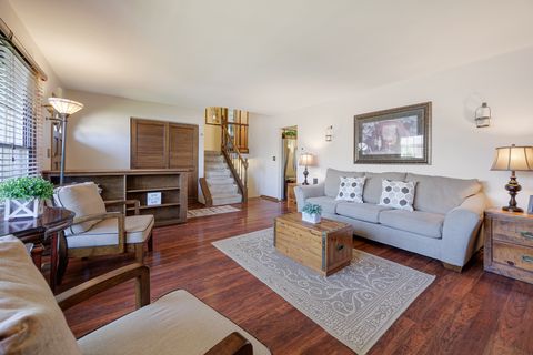 Tiny photo for 974 Yorkshire Drive, Hanover Park, IL 60133 (MLS # 12644405)