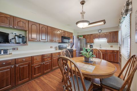 Tiny photo for 974 Yorkshire Drive, Hanover Park, IL 60133 (MLS # 12644405)