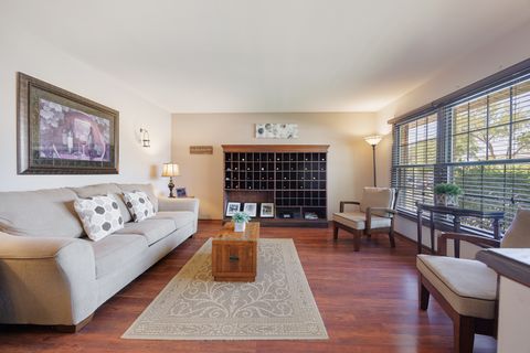 Tiny photo for 974 Yorkshire Drive, Hanover Park, IL 60133 (MLS # 12644405)
