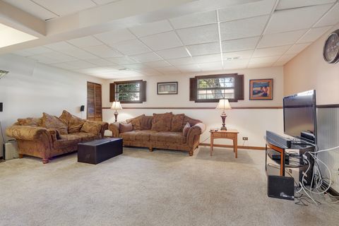Tiny photo for 974 Yorkshire Drive, Hanover Park, IL 60133 (MLS # 12644405)