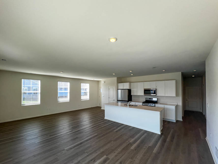 1057 Williamsburg Street