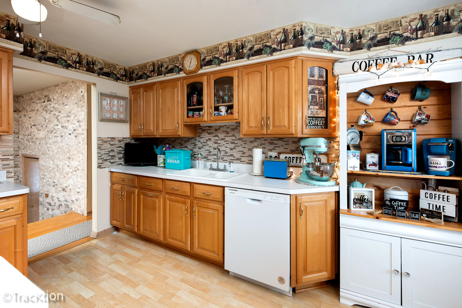 551 N PLAMONDON Drive