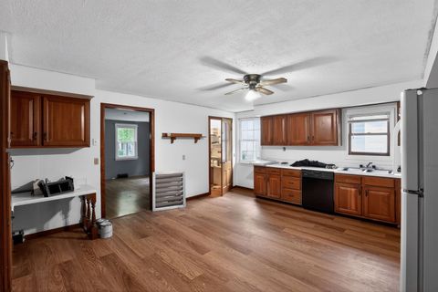 Tiny photo for 812 N 5th Street, Breese, IL 62230 (MLS # 12653090)