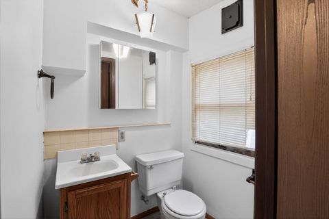 Tiny photo for 812 N 5th Street, Breese, IL 62230 (MLS # 12653090)