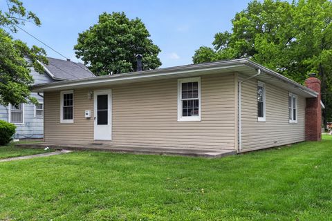 Tiny photo for 812 N 5th Street, Breese, IL 62230 (MLS # 12653090)