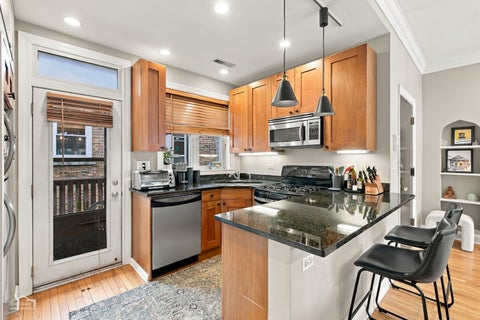 Tiny photo for 1258 W WINONA Street #4B, Chicago, IL 60640 (MLS # 12763794)
