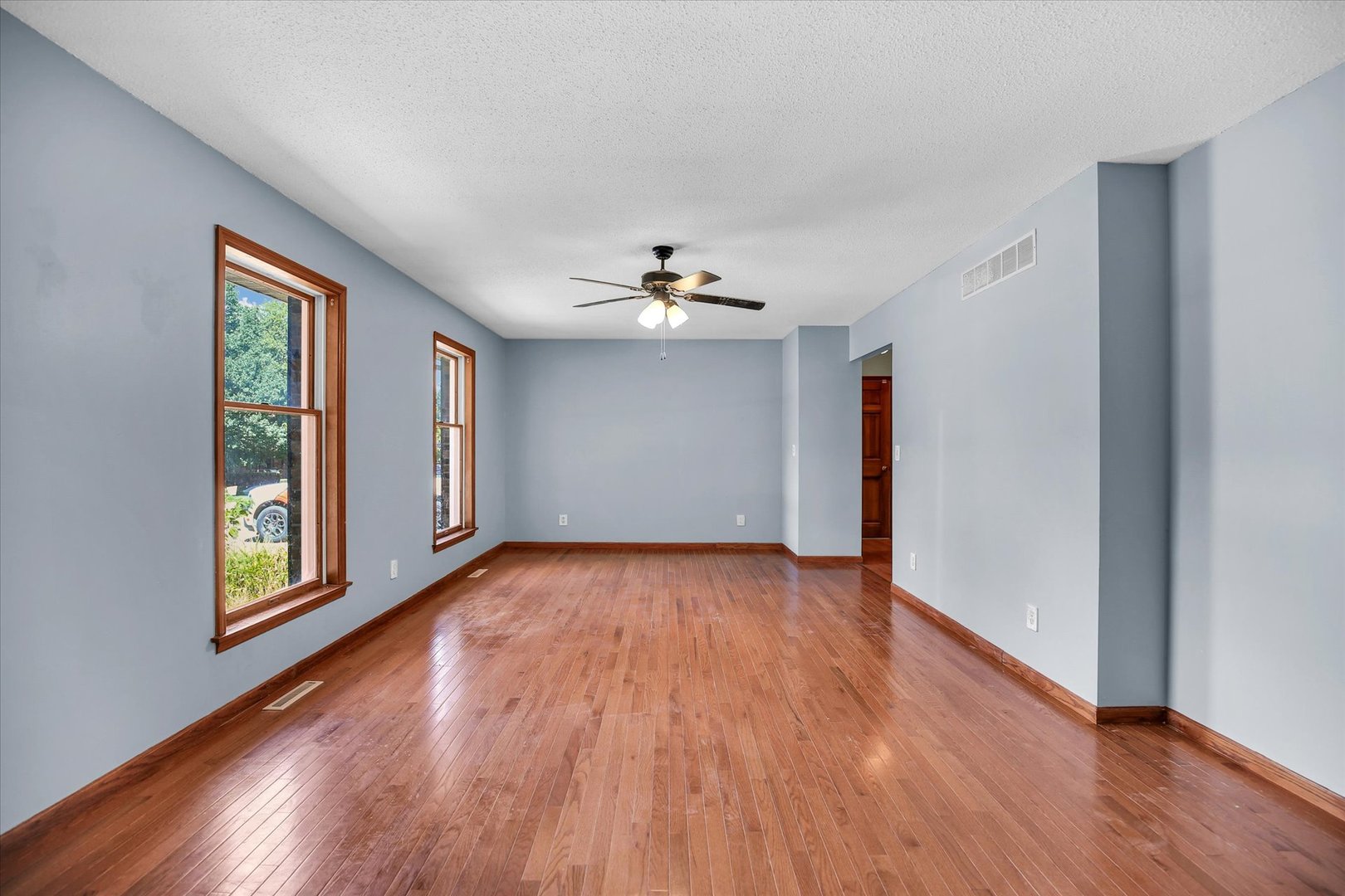 10 Dunlap Woods