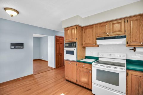 Tiny photo for 10 Dunlap Woods, Sidney, IL 61877 (MLS # 12502300)