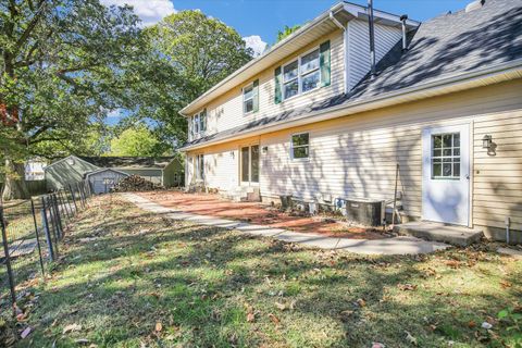 Tiny photo for 10 Dunlap Woods, Sidney, IL 61877 (MLS # 12502300)