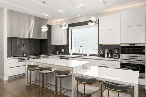 Tiny photo for 1624 W Pierce Avenue, Chicago, IL 60622 (MLS # 12346346)