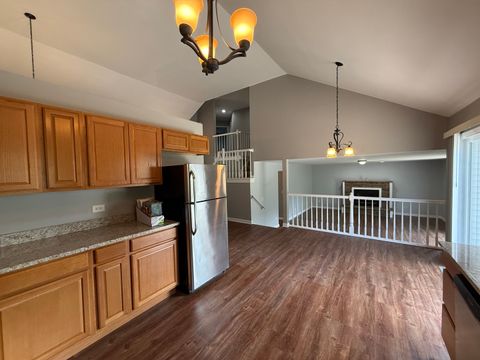 Tiny photo for 1715 Pembrook Court, Plainfield, IL 60586 (MLS # 12440422)