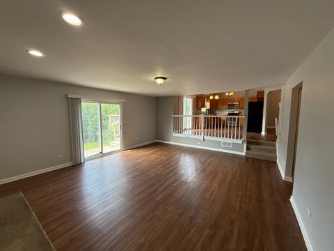Tiny photo for 1715 Pembrook Court, Plainfield, IL 60586 (MLS # 12440422)