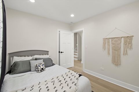 Tiny photo for 6144 N Maplewood Avenue, Chicago, IL 60659 (MLS # 12546642)