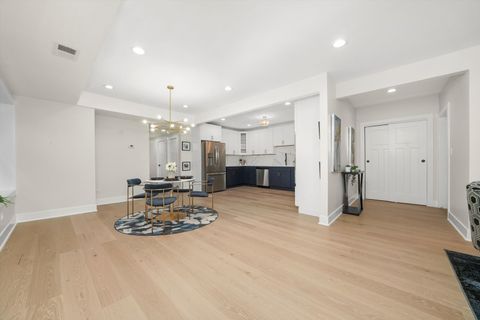 Tiny photo for 6144 N Maplewood Avenue, Chicago, IL 60659 (MLS # 12546642)