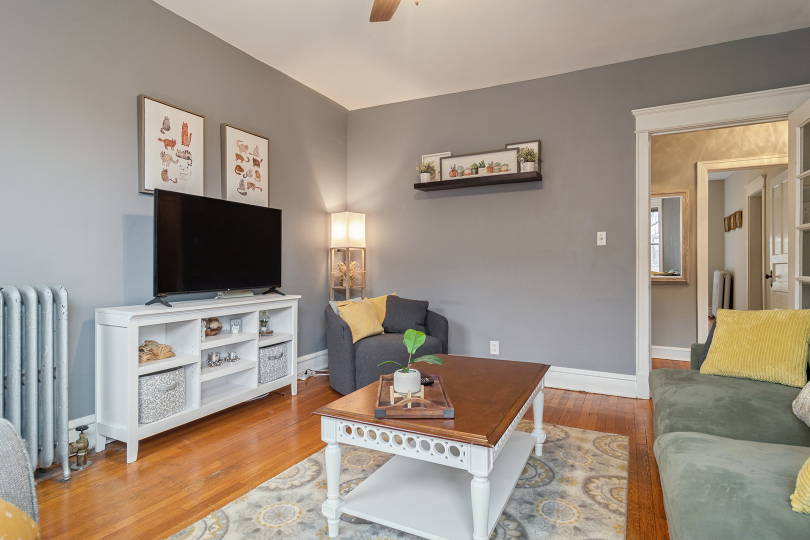 3839 N Wilton Avenue 2