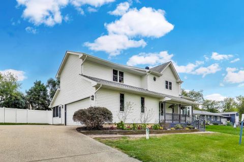Photo of 40217 N SIBLEY Drive, Antioch, IL 60002 (MLS # 12492231)