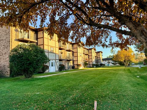 Tiny photo for 3823 W 123rd Street #302, Alsip, IL 60803 (MLS # 12511870)