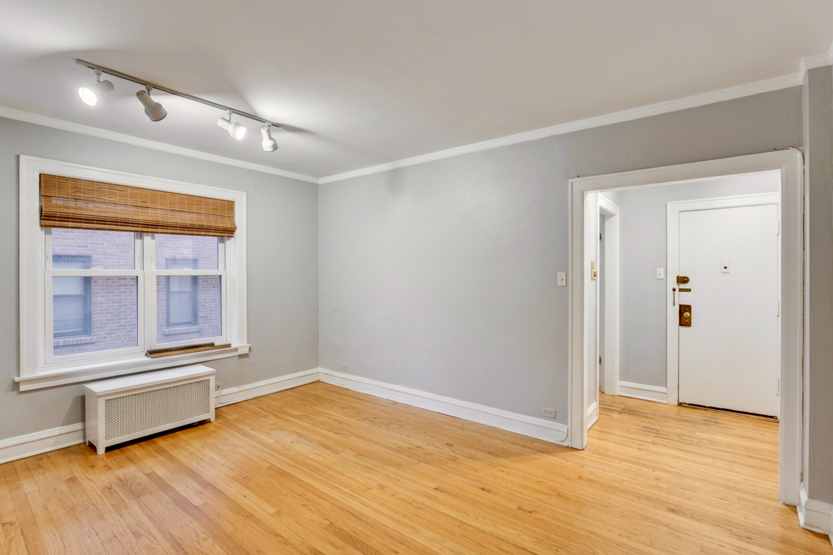 2330 N Lincoln Park W Avenue 4C