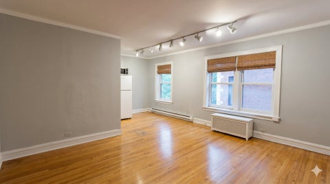 Tiny photo for 2330 N Lincoln Park W Avenue #4C, Chicago, IL 60614 (MLS # 12660539)