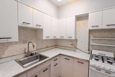 Tiny photo for 2330 N Lincoln Park W Avenue #4C, Chicago, IL 60614 (MLS # 12660539)