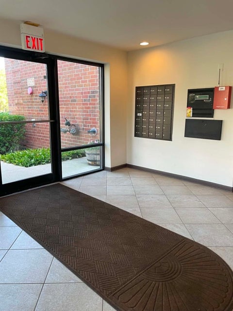 Tiny photo for 815 Leicester Road #214A, Elk Grove Village, IL 60007 (MLS # 12710503)