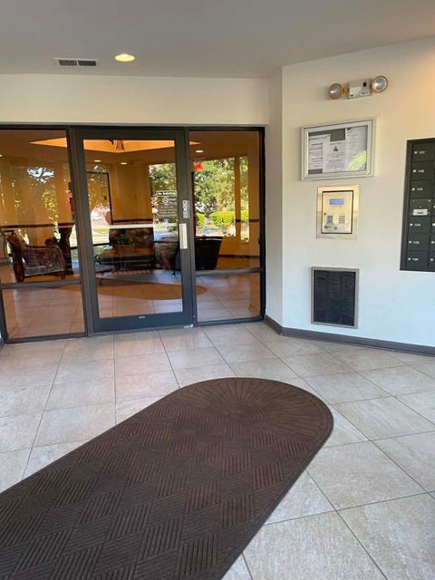 Tiny photo for 815 Leicester Road #214A, Elk Grove Village, IL 60007 (MLS # 12710503)