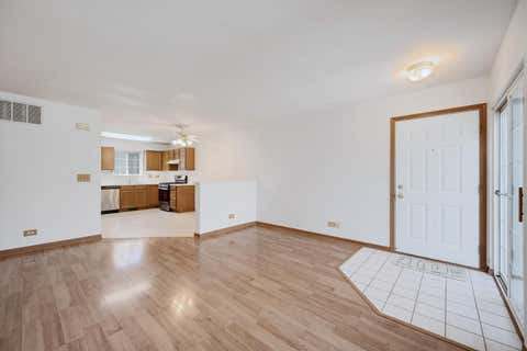Tiny photo for 353 Ogden Falls Boulevard #353, Oswego, IL 60543 (MLS # 12739383)
