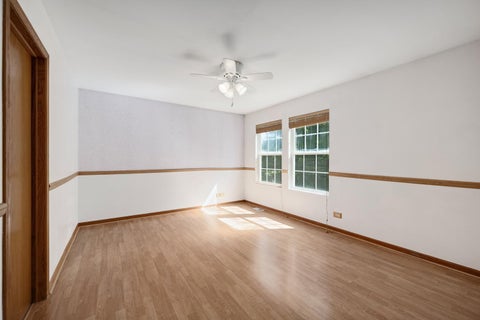 Tiny photo for 353 Ogden Falls Boulevard #353, Oswego, IL 60543 (MLS # 12739383)