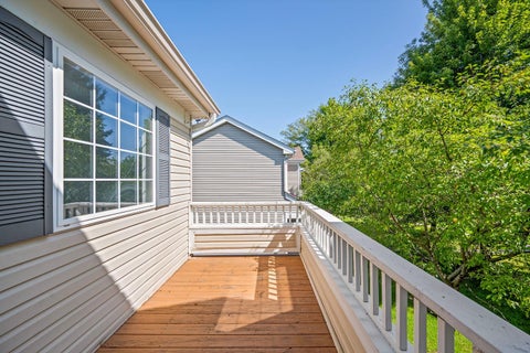 Tiny photo for 353 Ogden Falls Boulevard #353, Oswego, IL 60543 (MLS # 12739383)