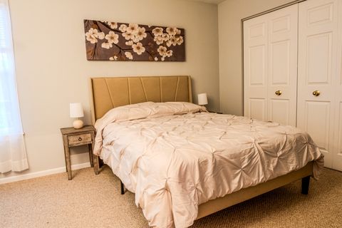 Tiny photo for 142 Kennebunk Court, Glendale Heights, IL 60139 (MLS # 12589251)