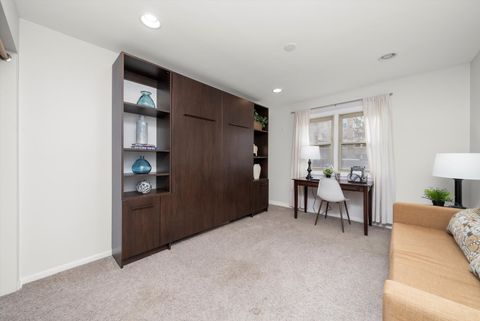 Tiny photo for 222 Washington Boulevard #101, Oak Park, IL 60302 (MLS # 12501962)