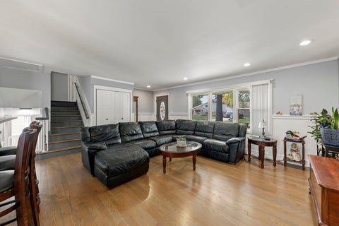 Tiny photo for 639 N Indiana Street, Elmhurst, IL 60126 (MLS # 12769021)