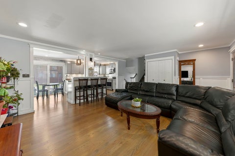 Tiny photo for 639 N Indiana Street, Elmhurst, IL 60126 (MLS # 12769021)