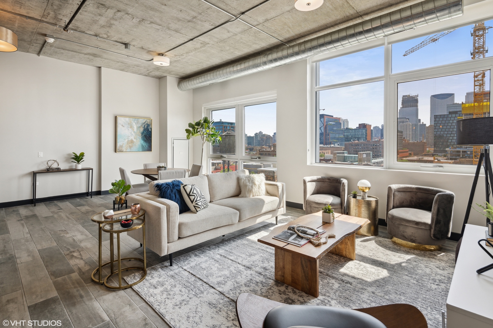 171 N Aberdeen Street 610