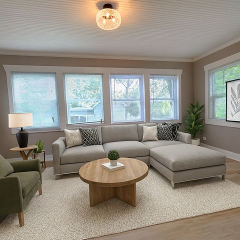 Tiny photo for 270 Villa Street, Elgin, IL 60120 (MLS # 12492729)