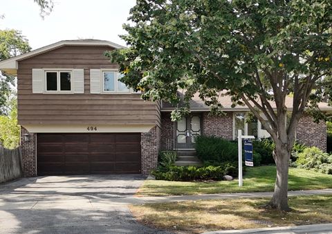 Photo of 494 E Atwood Court, Elmhurst, IL 60126 (MLS # 12383051)