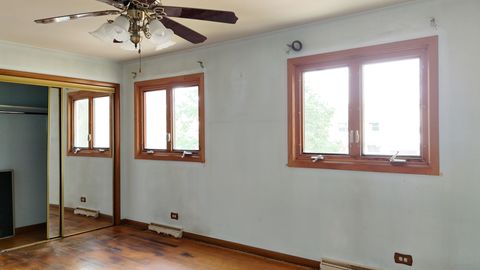 Tiny photo for 494 E Atwood Court, Elmhurst, IL 60126 (MLS # 12383051)