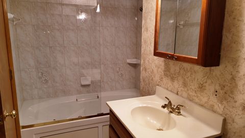 Tiny photo for 494 E Atwood Court, Elmhurst, IL 60126 (MLS # 12383051)