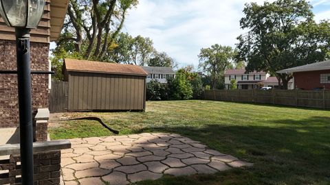 Tiny photo for 494 E Atwood Court, Elmhurst, IL 60126 (MLS # 12383051)