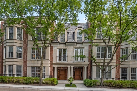 Photo of 1038 N Western Avenue, Lake Forest, IL 60045 (MLS # 12722638)
