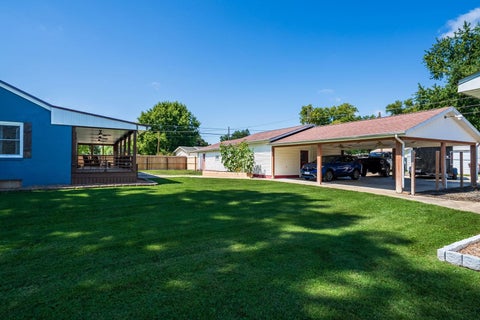 Tiny photo for 558 10th Street, Lincoln, IL 62656 (MLS # 12736743)