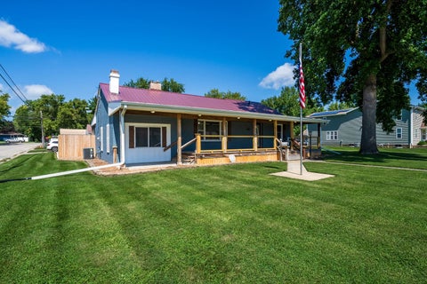 558 10th Street, Lincoln, IL 62656 - #: 12736743