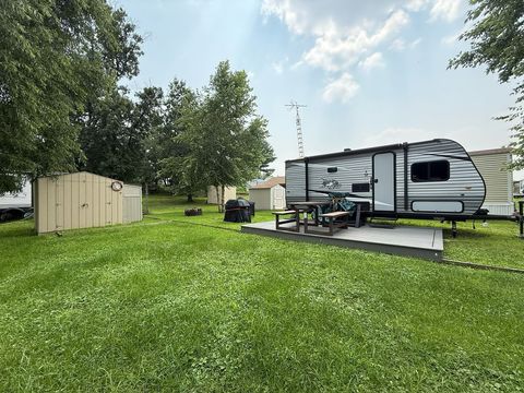 13/93 Woodhaven Sublette IL 61367