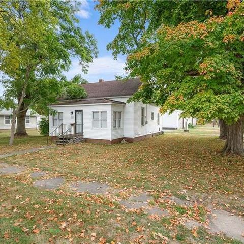 Property photo of 221 s ohio street, chrisman, IL 61924