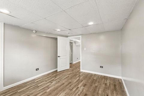 Tiny photo for 4163 Eberly Avenue, Brookfield, IL 60513 (MLS # 12714281)